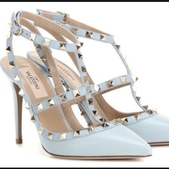 NWOT Valentino Garavani Rock Studs Pumps- Sky Blue- **RARE FIND/Limited Ed.** - Picture 2 of 8
